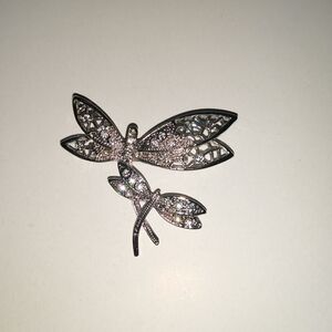 DOuble Dragonfly brooch pin rhinestone silver tone Vtg Lightweight Spark…